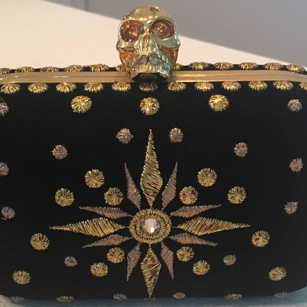 💜SOLD💜Alexander McQueen Clutch - Picture 5 of 6